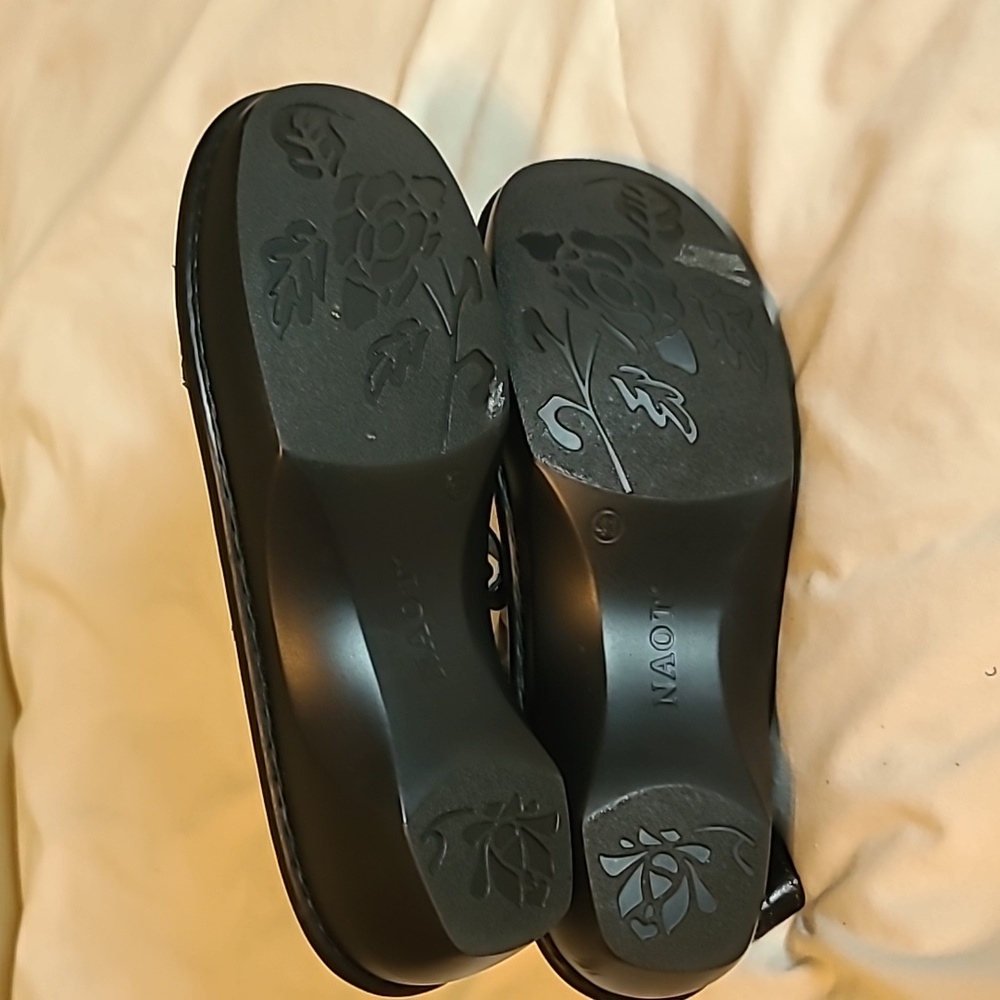 Naot Paris Black Leather Sandals Women's 10 / 41 - Picture 4 of 7